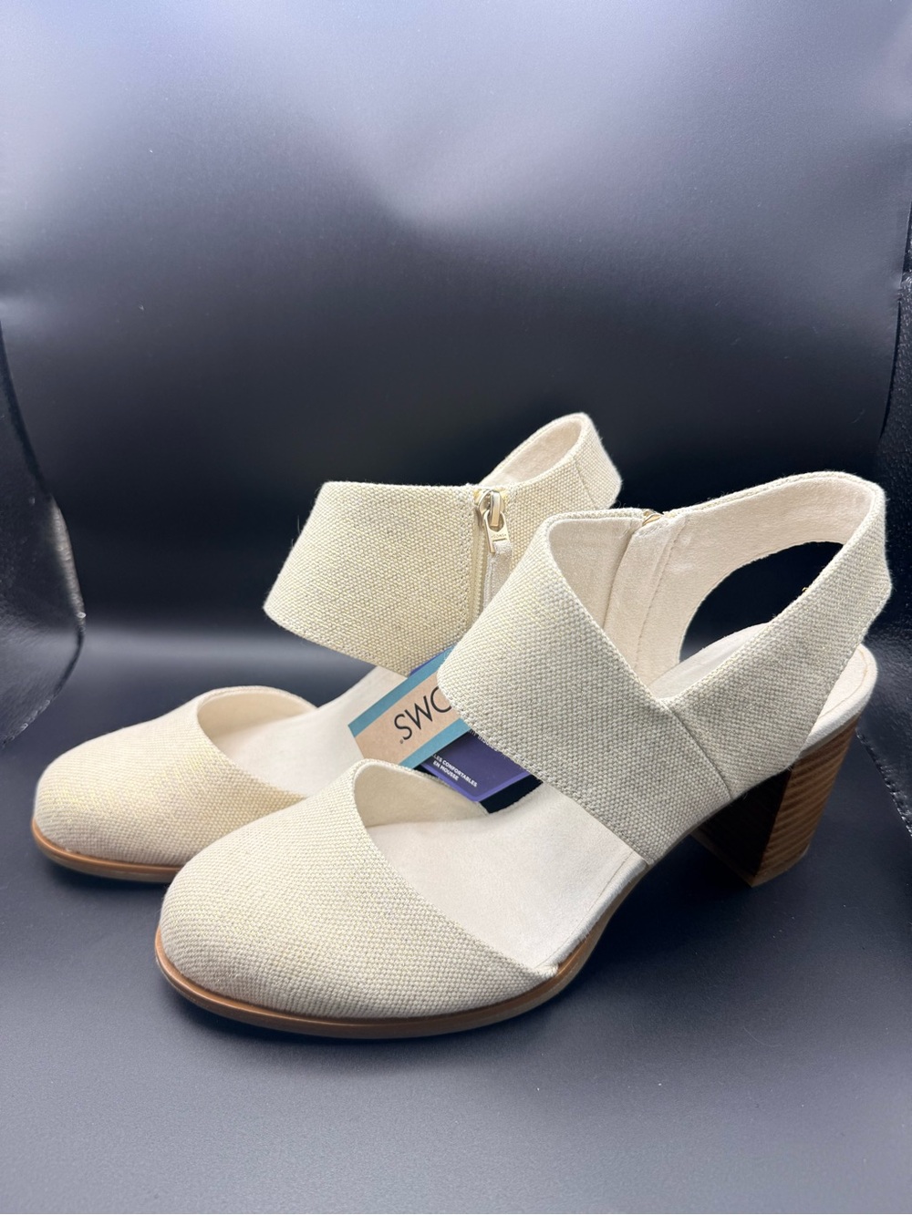 TOMS - Women’s Majorca Closed Toe Wedge Heels - Picture 2 of 8